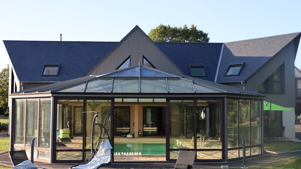 Soulitre House | Maison Darchitecte et sa Piscine Privée