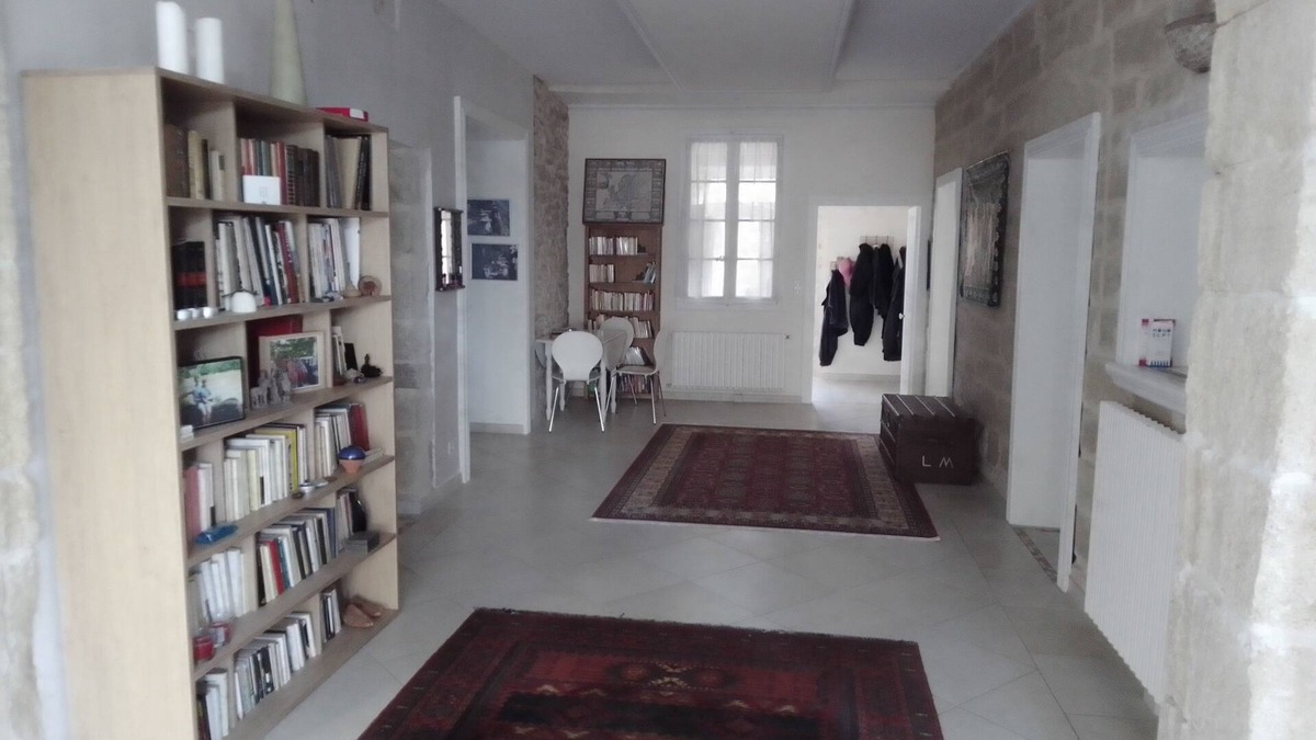 Vergeze House | Maison DE 5 Chambres Avec Piscine