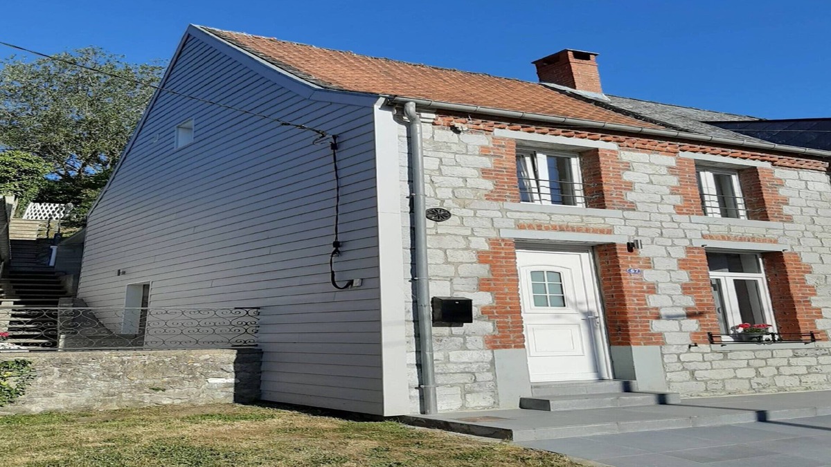 Bousignies-sur-Roc House | Maison de Campagne en Pierre Bleue-wifi et Parking