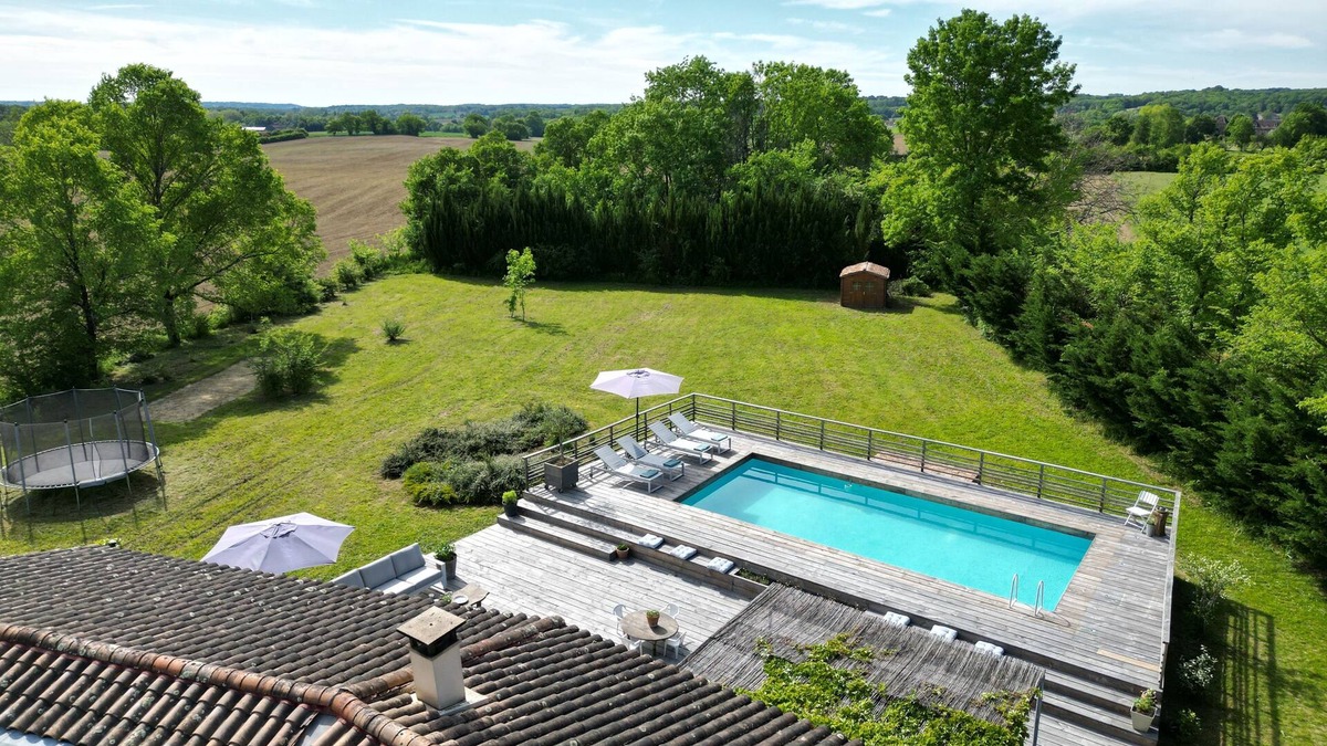 Sainte-Radegonde House | Maison de Campagne Avec Piscine au Cœur du Périgord