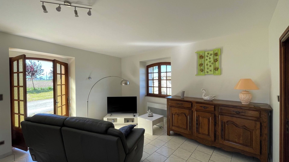 Vic-en-Bigorre House | Maison de Campagne Avec vue sur la Chaîne des Pyrénées