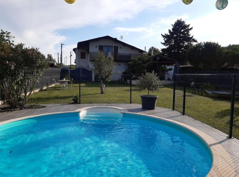 Brizambourg House | Maison de campagne 10 personnes.