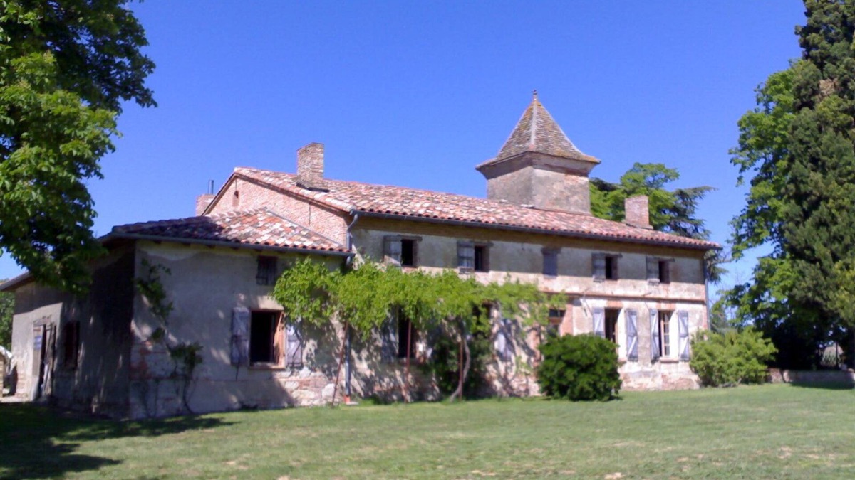 Montpitol House | Maison de Caractère Avec Pigeonnier et Piscine