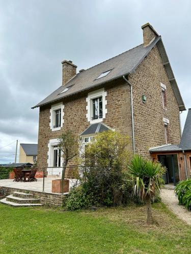 Quelmer - La Passagere House | Maison de charme 4 chambres, vue Rance et jardin