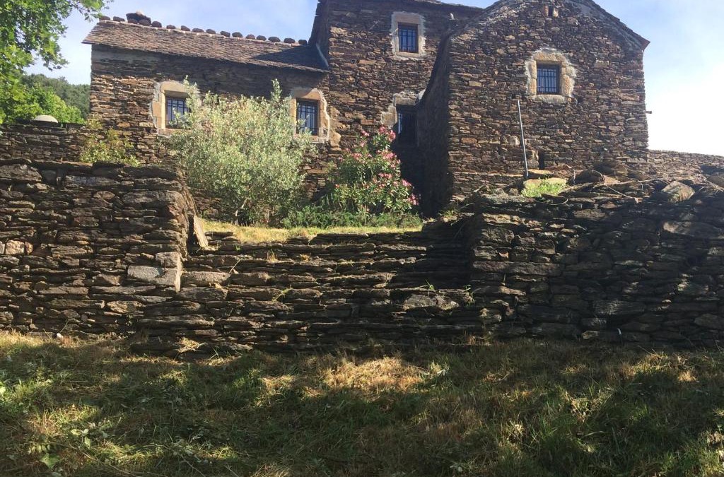 Beaumont House | MAISON DE CHARME EN ARDECHE DU SUD AVEC PISCINE