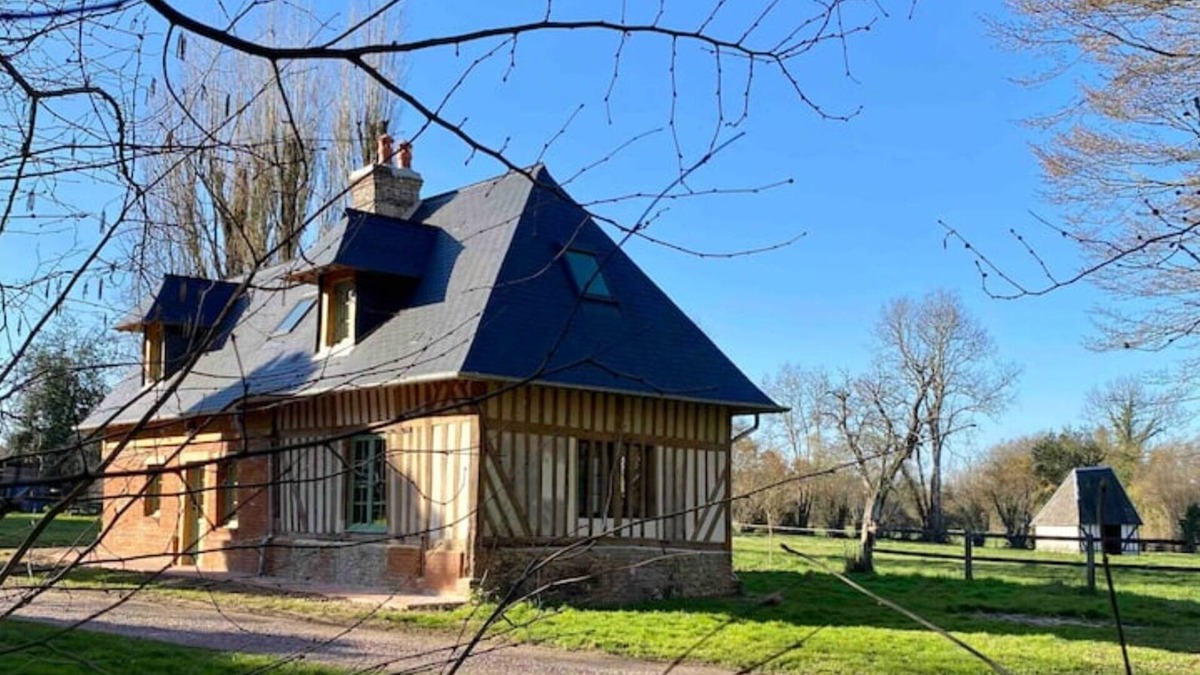 Asnieres House | Maison de Charme Normande Entierement Renovée