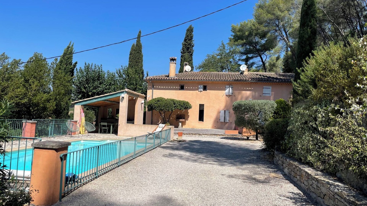 Le Castellet House | Maison de Famille Entre Pinède et Vignes à 15mn de la Plage