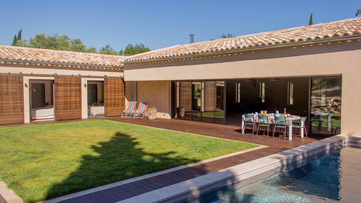 Marcorignan Apartment | Maison de la colline - Single-storey architect-designed house with pool and spa
