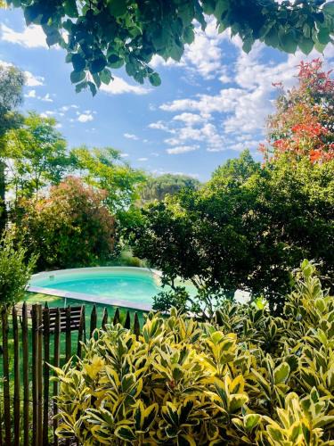 Villardonnel Villa | Maison de maître avec piscine et vue