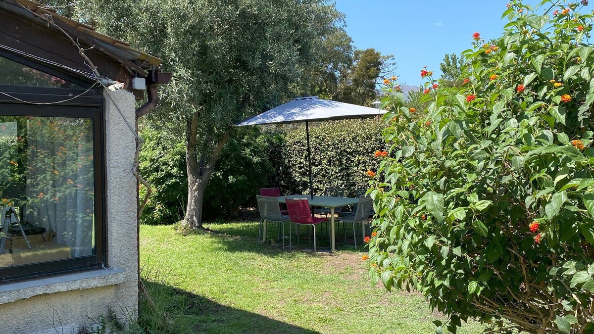 Pineto House | Maison de Vacances au Calme à 150 m D'une Plage Sable, Proche Toutes Commodités