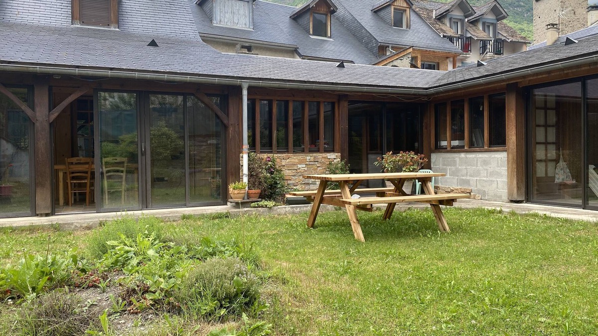 Luz-Saint-Sauveur House | Maison de Ville Avec vue Montagne et Jardin