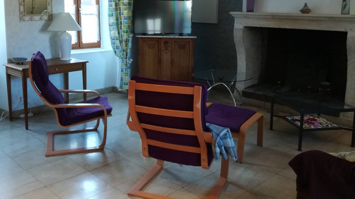 Precy-le-Sec House | Maison de Village Agréable à Vivre