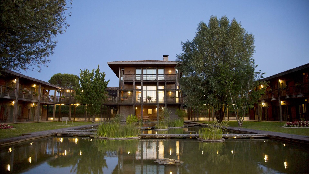 Jonzac House | Maison des Vignes