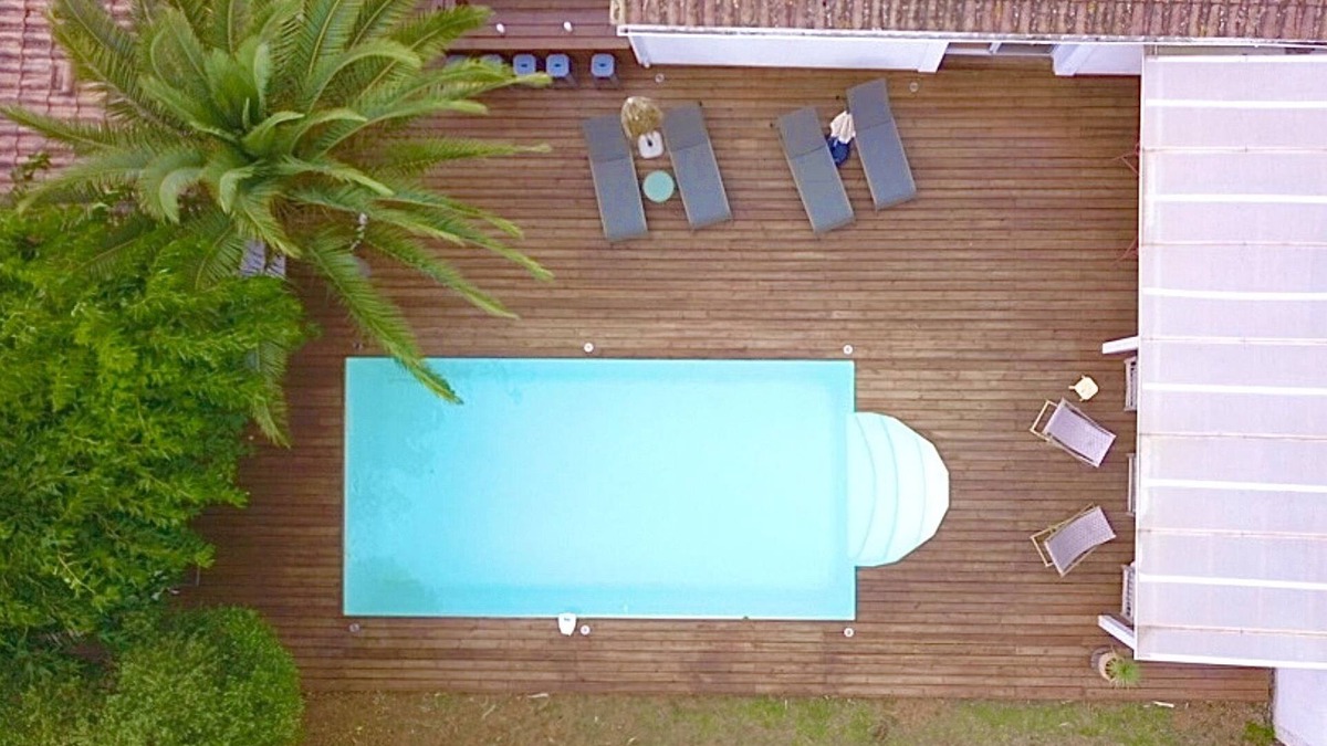 Aimargues Villa | Maison du Bonheur - Piscine - Jacuzzi - Proche Plage