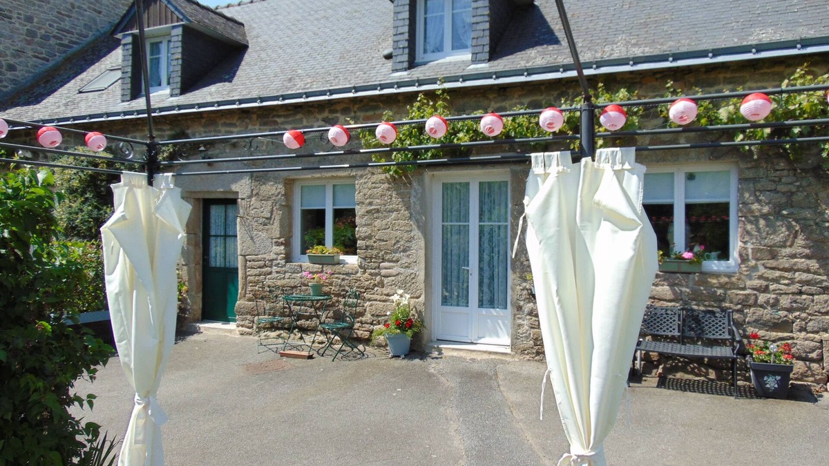 Lignol House | Maison du Calme - Feel at home while you are away