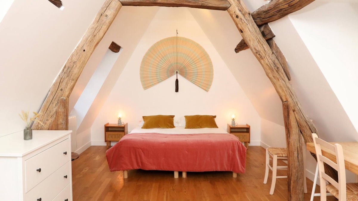 Senlis House | Maison Emily in Senlis, In the Heart of Senlis.