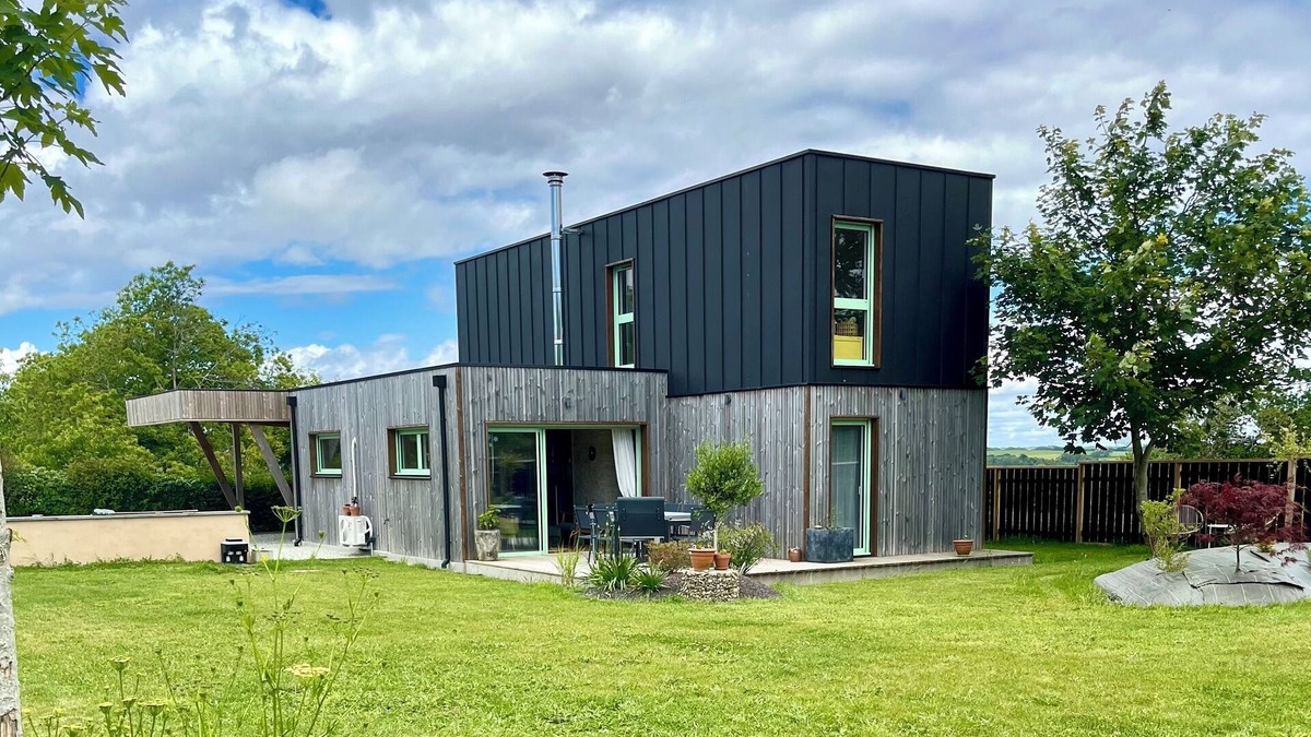 Mahalon House | Maison en Bois , Ty Kérou