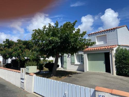 La Faute-sur-Mer House | Maison verte