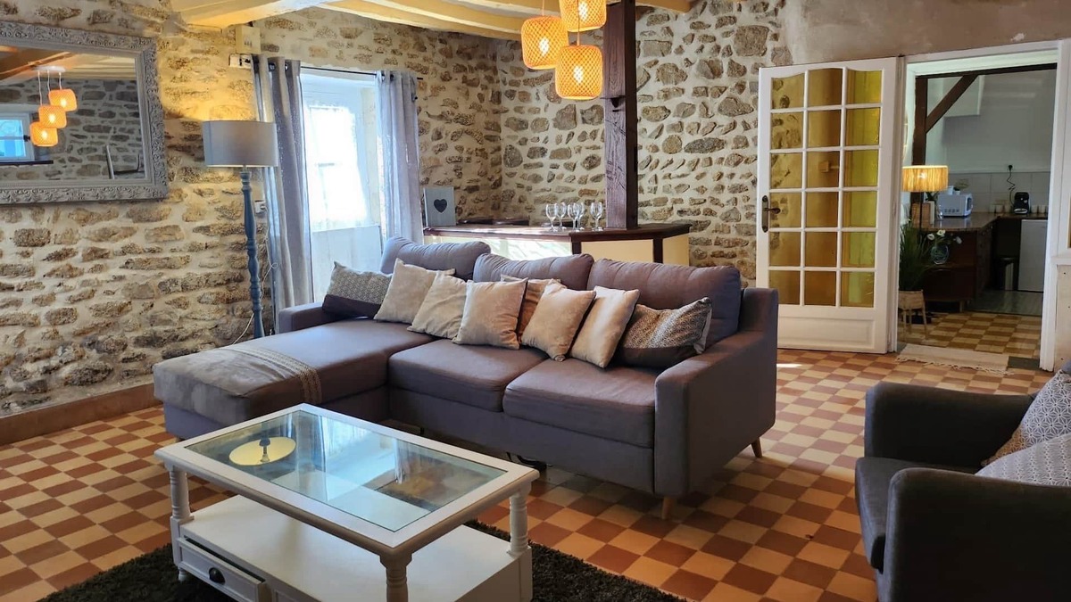 Saint-Germain-du-Corbeis House | Maison Typique Normande