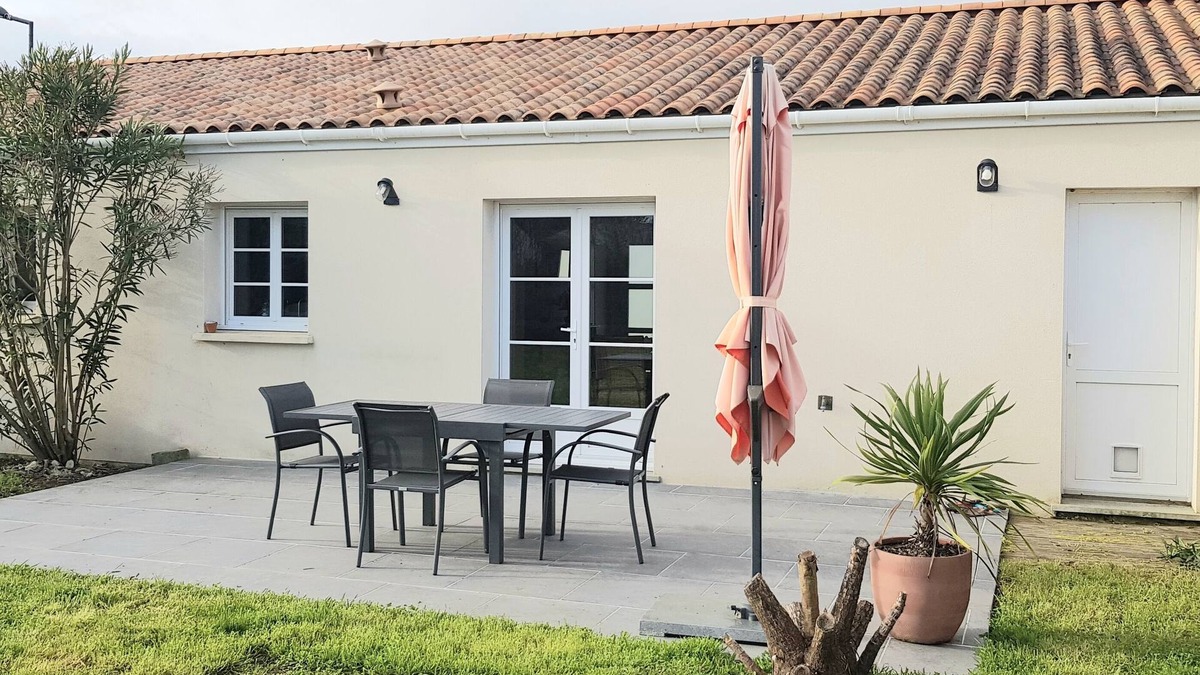 Saint Laurent de la Pree House | Maison Proche Mer et Marais, Thermes de Rochefort, La Rochelle et L'ile de Ré