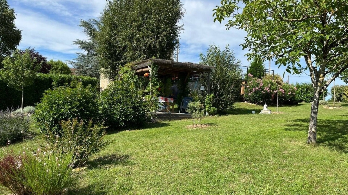 Saint-Martial-de-Nabirat House | Maison Typique Périgourdine Proche de Sarlat. Maison Familiale Comme Chez Vous