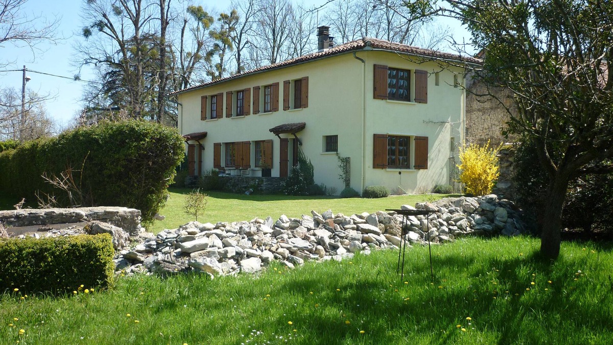 Sauveterre-de-Comminges House | Maison Romarin a beautiful19th Century Mas in the foothills of the Pyrenees.