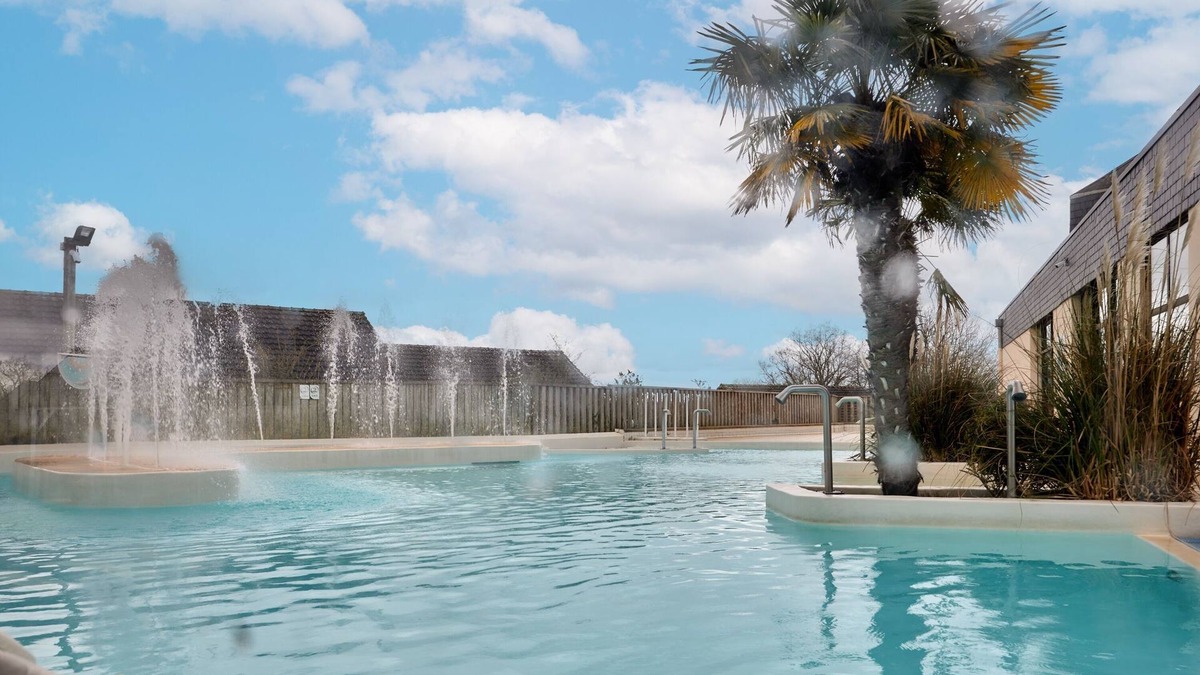 Danestal House | Maison Jade - piscines partagées