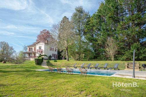 Lubersac House | Maison Léonce Blanc - Prestige in Lubersac