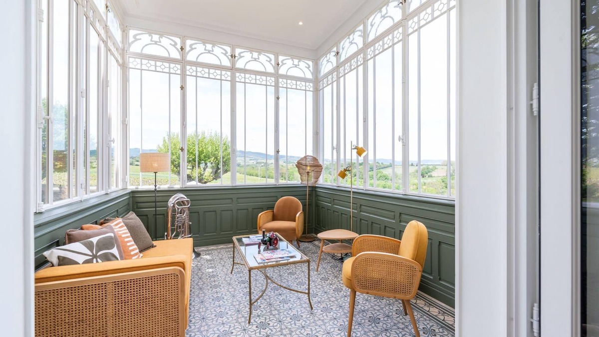 Gleize Villa | Maison Laetitia - Amazing property with pool in the middle of vineyards