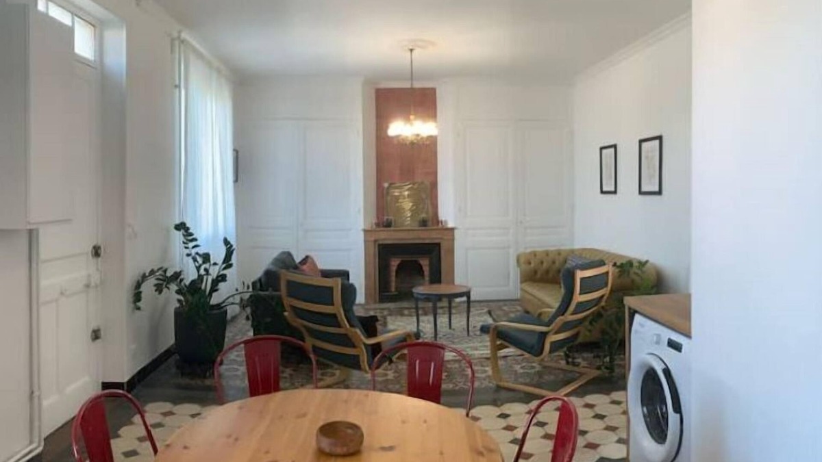 Chasse-sur-Rhone House | « Maison Magnolia » Près de la Gare