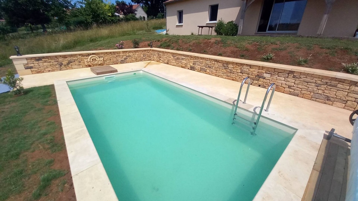 Meyrals House | Maison Neuve Avec Piscine Privée