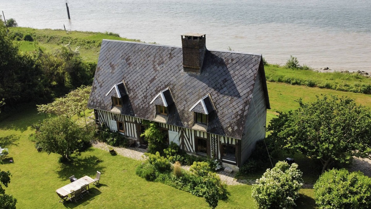Vatteville La Rue House | Maison Normande Dans un Cadre Exceptionnel