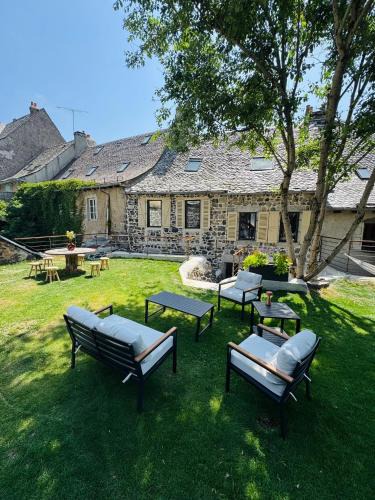 Laguiole House | Maison Ombre du Clocher