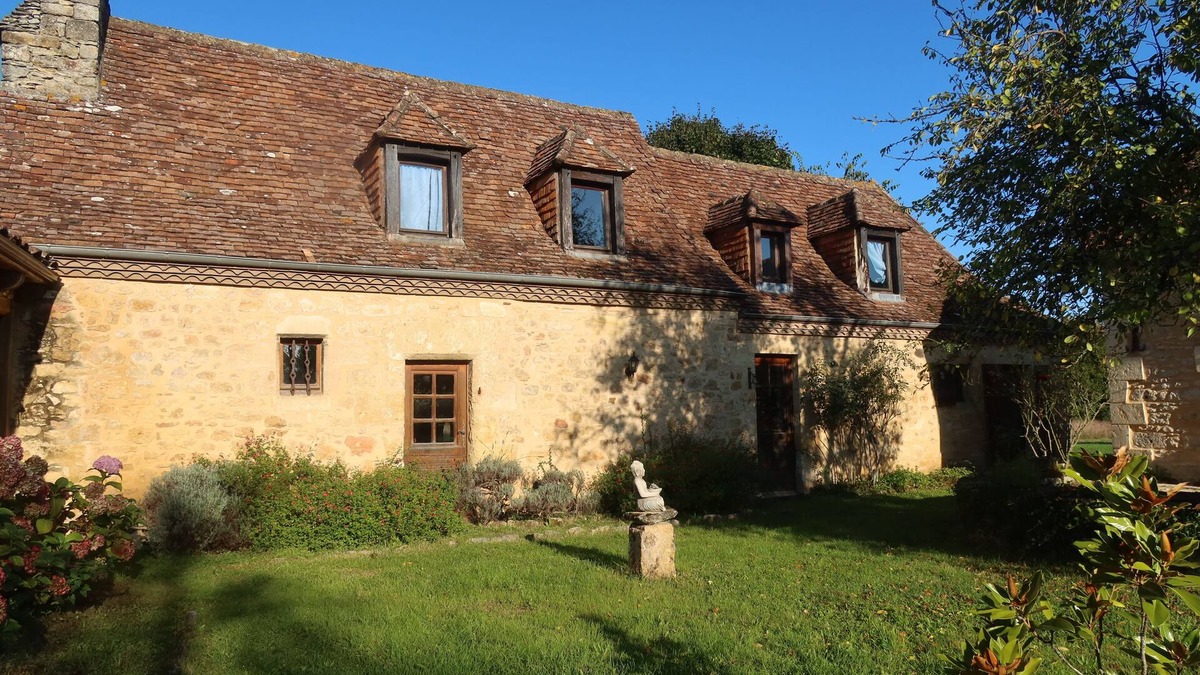 Saint-Cyprien House | Maison Périgourdine au Milieu de 4 Hectares de Nature