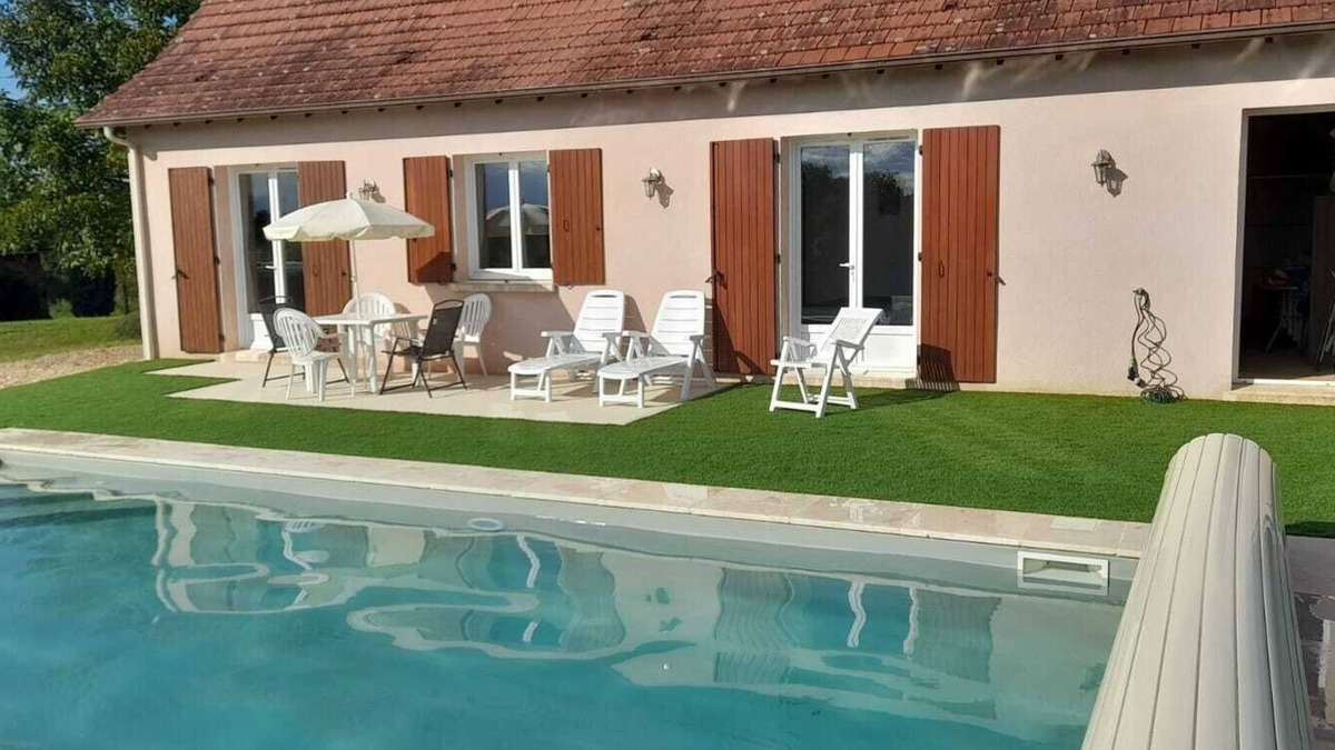 Saint-Mesmin House | Maison Périgourdine au Calme, Piscine Chauffée, 3 Chambres 3 Sdd, Proche Corrèze