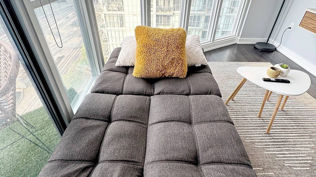 Humber Bay Shores Condo | Maison paisible