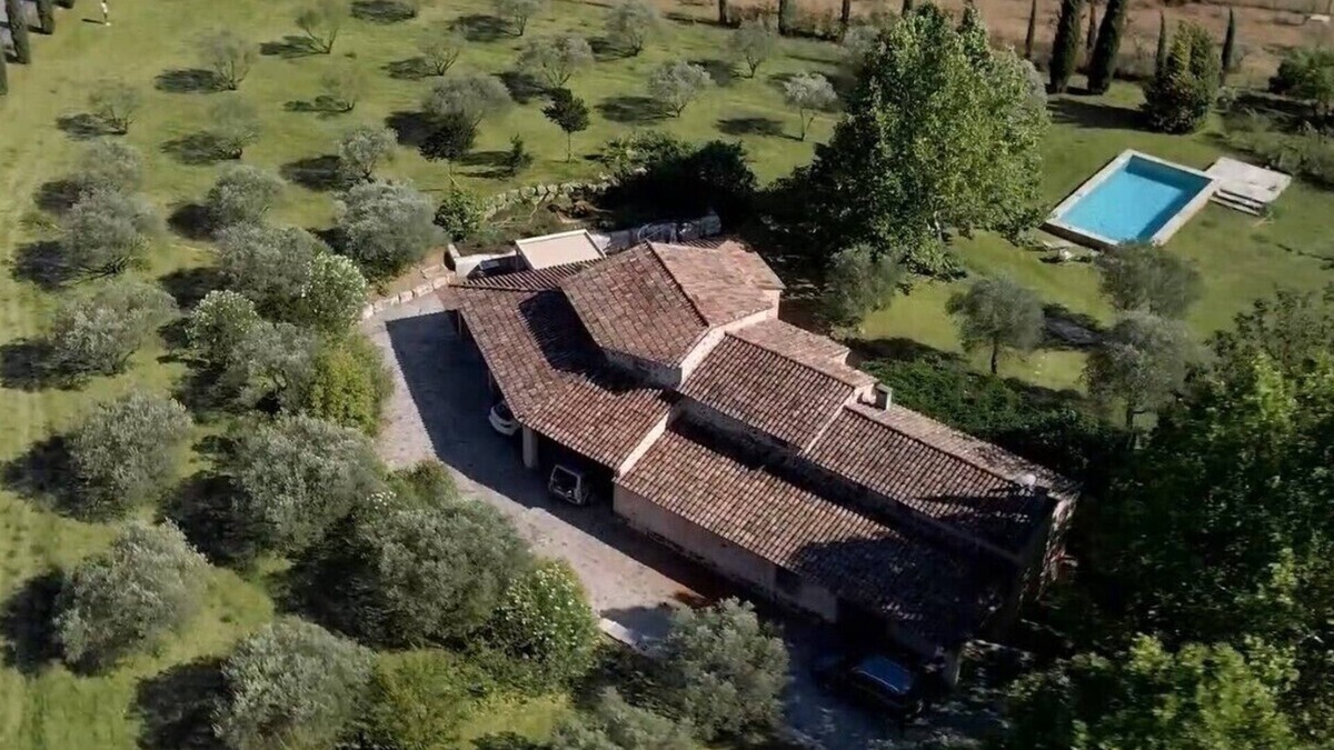 Les Arcs-sur-Argens House | Maison Provençale de 350 m² Dans un Magnifique Parc Arboré Avec Piscine