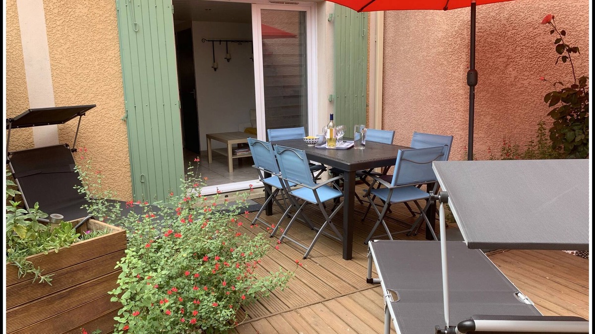 Beziers House | Maison Situé Dans une Résidence de Vacances Avec Piscines et Stationnement Privé