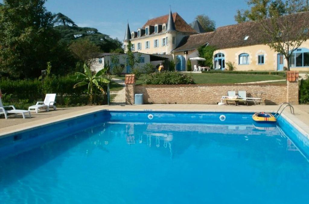 Queyssac House | Maison spacieuse au cœur de Queyssac avec jardin