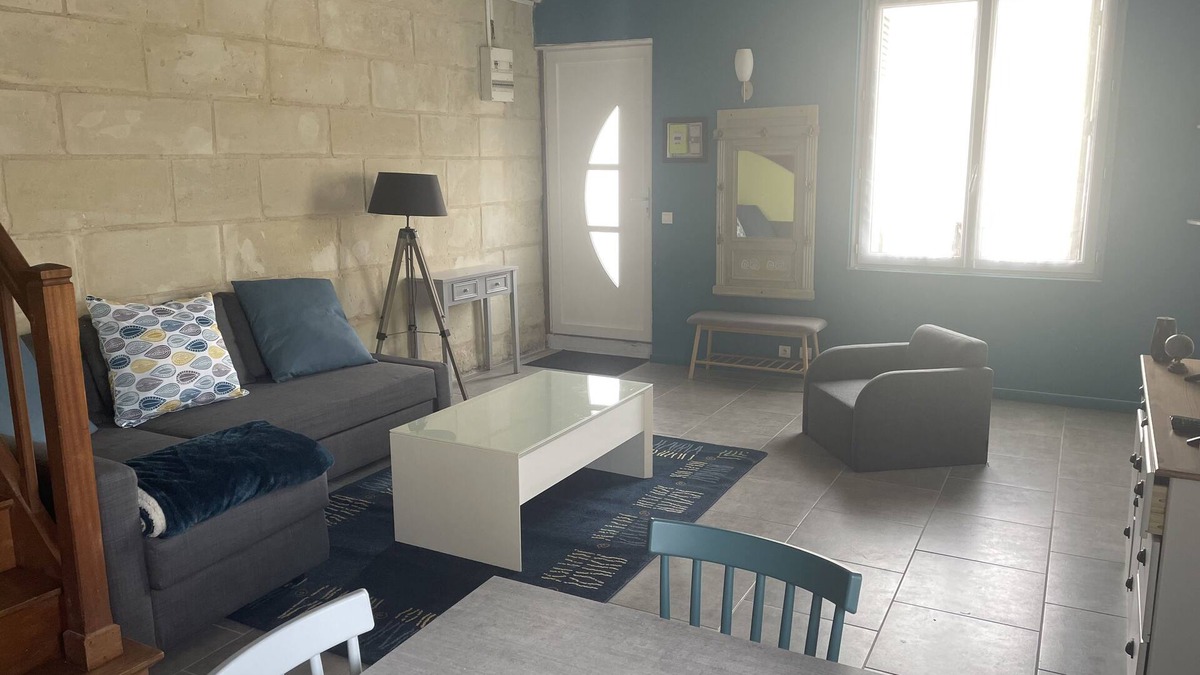 La Riche House | Maison sur la Riche à 5 km de Tours Centre et Proche des Château de Loire