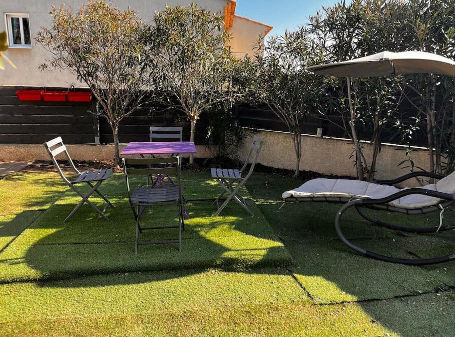 Roquebrune-sur-Argens House | Maison T2. Entre mer et nature. lac de l’Arena 5mn