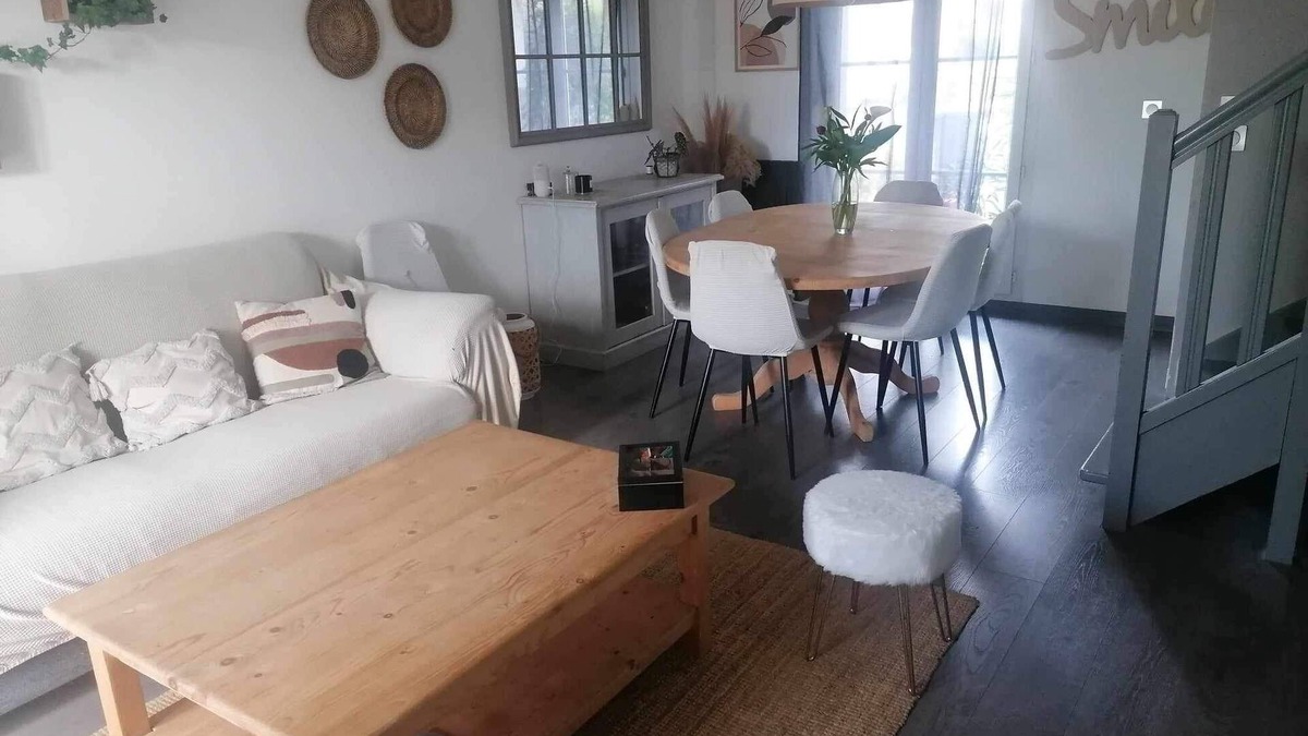 Benouville House | Maison Très Bien Agencée Proche Plage du Débarque et Commerces