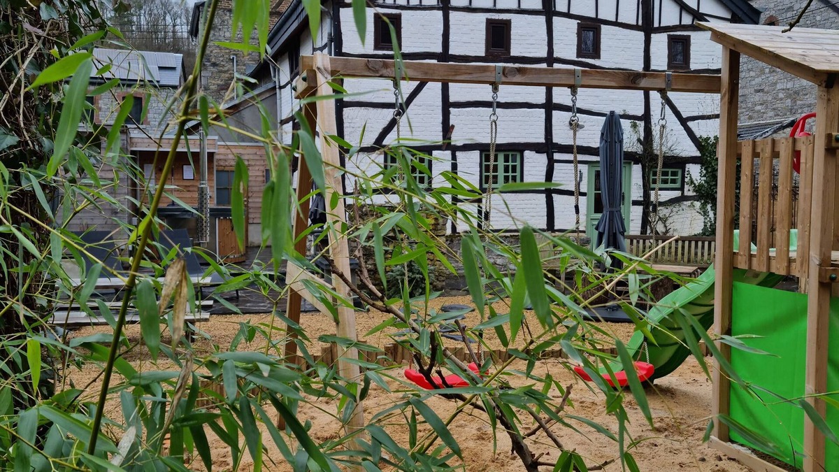 Heyd House | Maison Zanella.gezellig, Netjes, Warme Sfeer, Omheinde Tuin, Huisdier Welkom