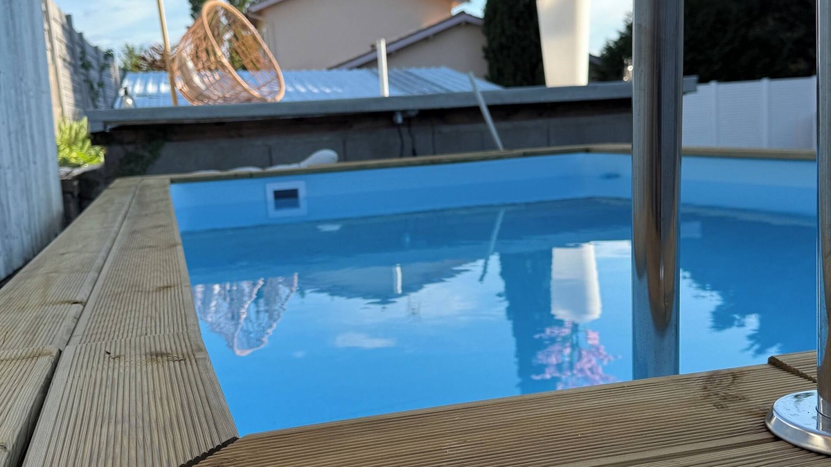 Creuzier-le-Vieux Ski Chalet | Maisonette "Tiny House" avec jardin, légumes frais & piscine #Vichy