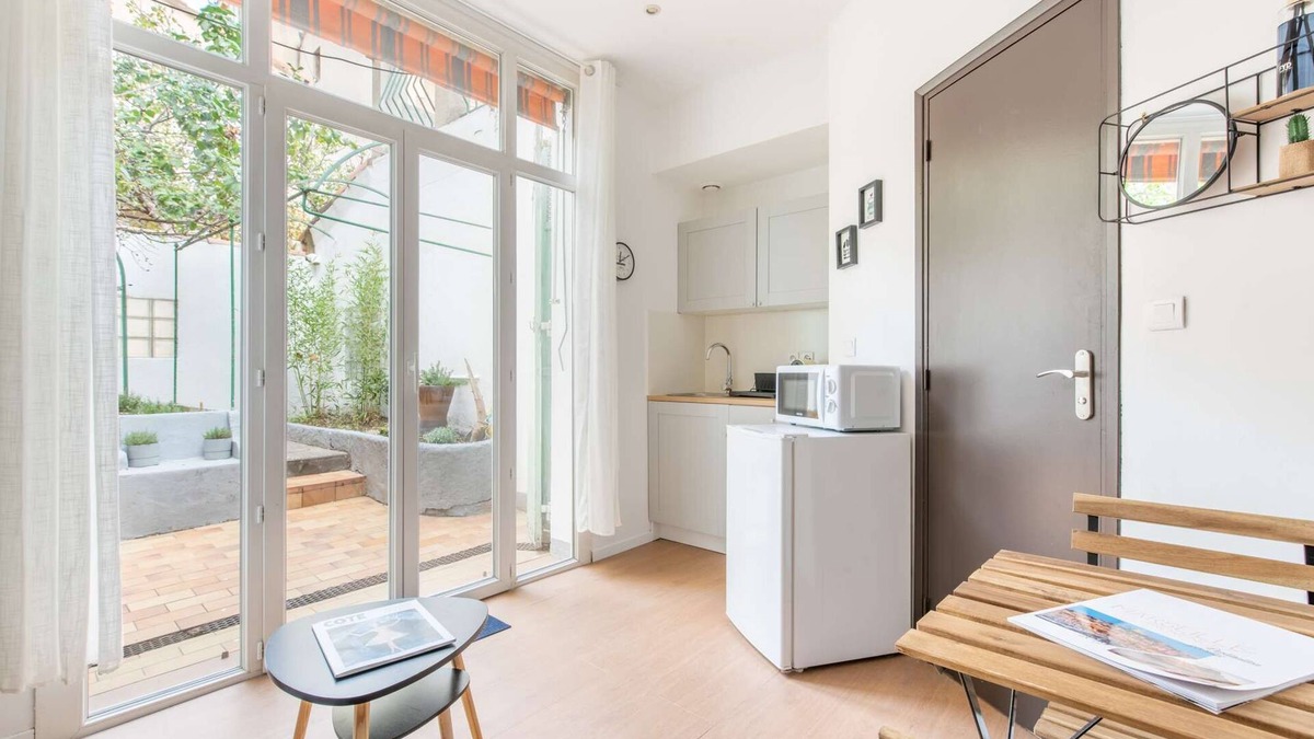 4th Arrondissement Apartment | MaisonMars Studio 3 Blancarde