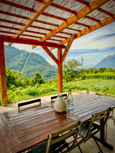 Albertville House | Maisonnette des vignes