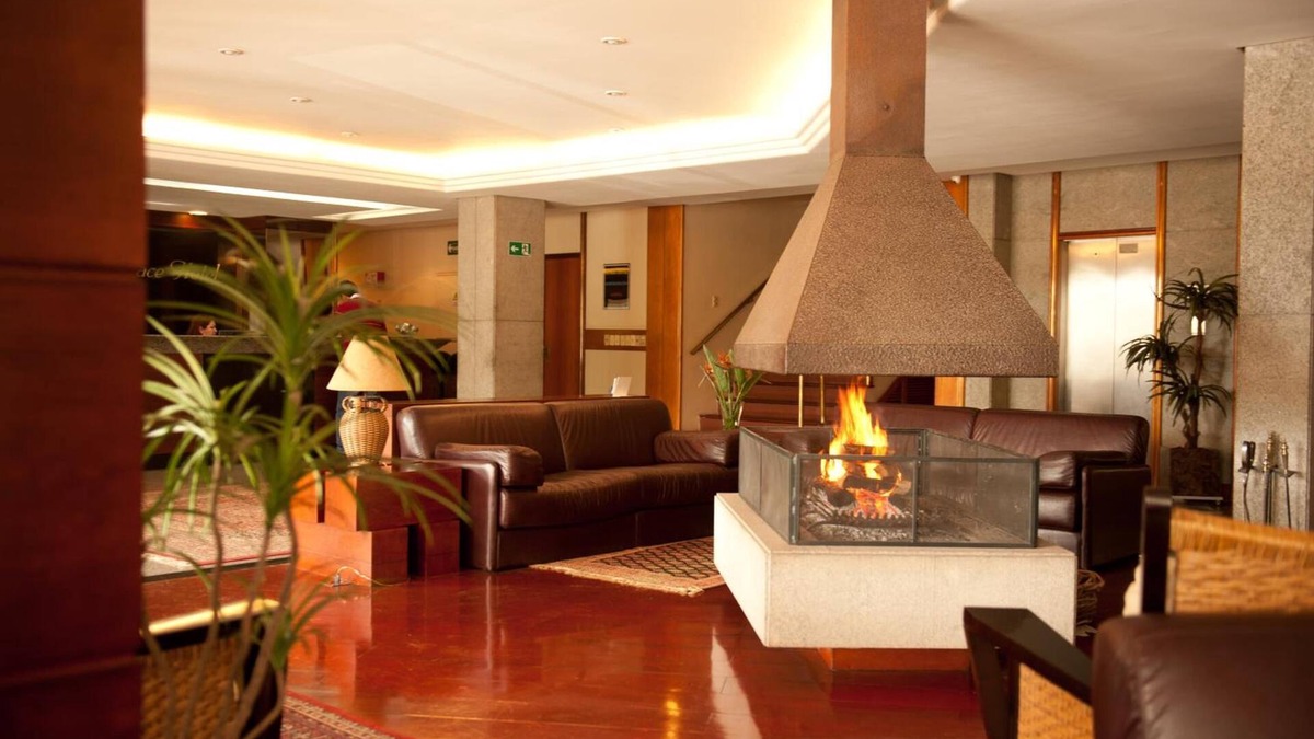 Petropolis Hotel | Maita Palace Hotel