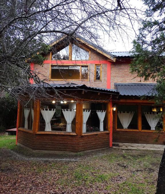 Villa Los Coihues House | Maitenkarú