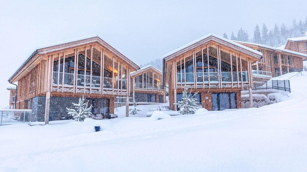 Haus im Ennstal Ski Chalet | Majestic chalet with pool and sauna
