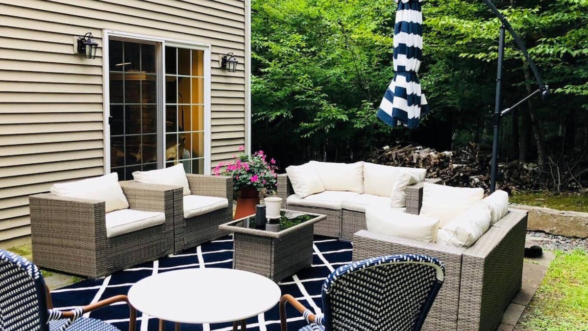 Prattsville House | Majestic estate in the mountains, over two acres of park-like land,.